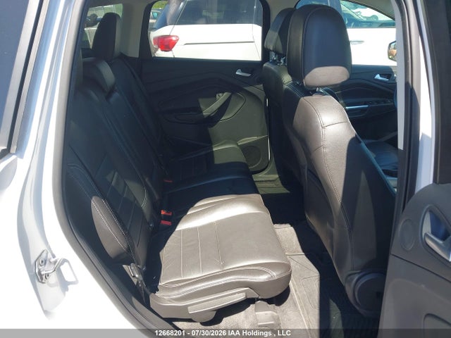 Продажа на аукционе авто 2015 Ford Escape Se, vin: 1FMCU9G95FUB98789, номер лота: 12668201