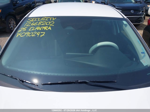 Продаж на аукціоні авто 2025 Hyundai Elantra Essential, vin: KMHLM4DGXSU090247, номер лоту: 12668202