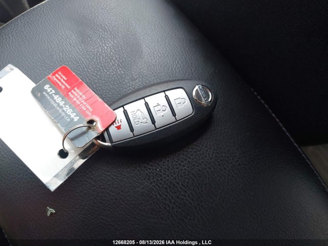 5N1AT2MM0GC858044 Nissan Rogue S/sl Premium/sv