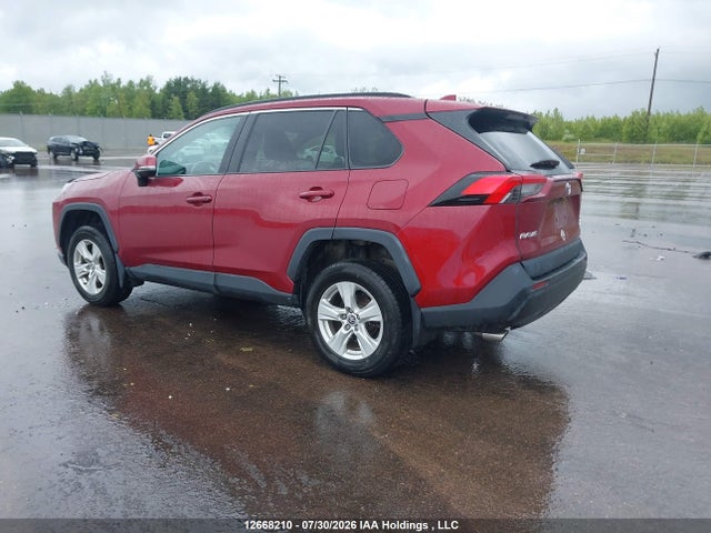 Продажа на аукционе авто 2021 Toyota Rav4 Xle, vin: 2T3R1RFV2MW179493, номер лота: 12668210