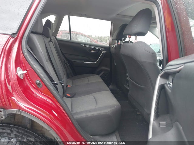 Продажа на аукционе авто 2021 Toyota Rav4 Xle, vin: 2T3R1RFV2MW179493, номер лота: 12668210