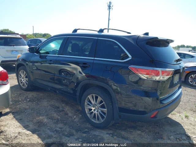 Продажа на аукционе авто 2014 Toyota Highlander Xle, vin: 5TDJKRFH1ES033335, номер лота: 12668228