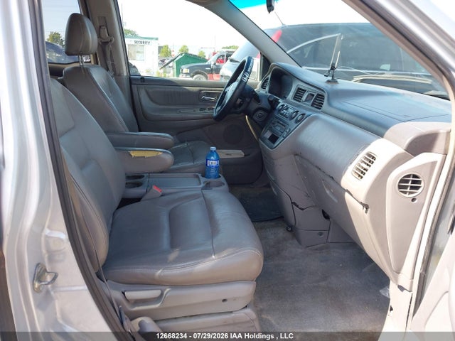 Продажа на аукционе авто 2002 Honda Odyssey Ex-l, vin: 5FNRL18992B039200, номер лота: 12668234