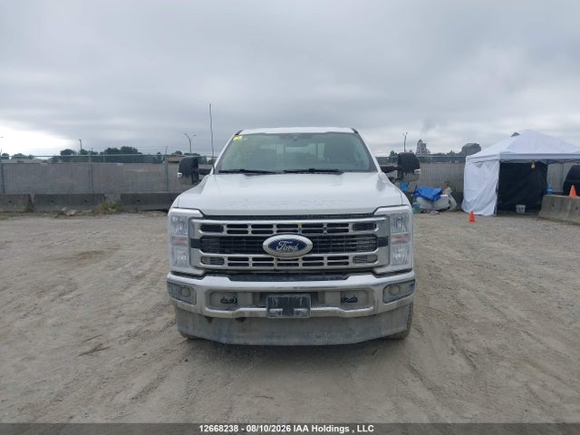 Ford F350 Super Duty 2026 1FT8W3BT2TED83084 Image 12