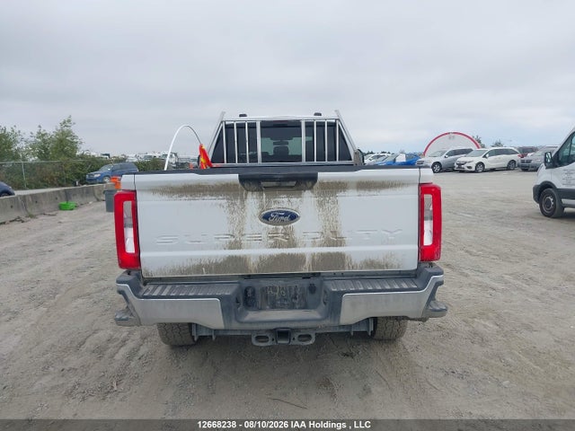Ford F350 Super Duty 2026 1FT8W3BT2TED83084 Image 16