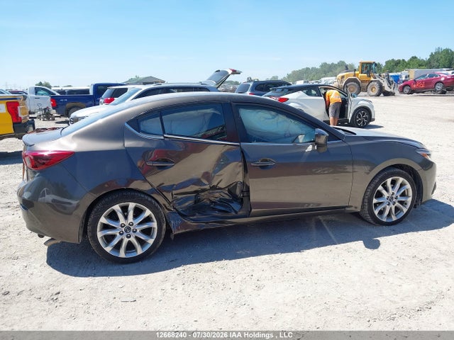 12668240 :رقم المزاد ، JM1BM1W33F1249979 vin ، 2015 Mazda 3 Grand Touring مزاد بيع