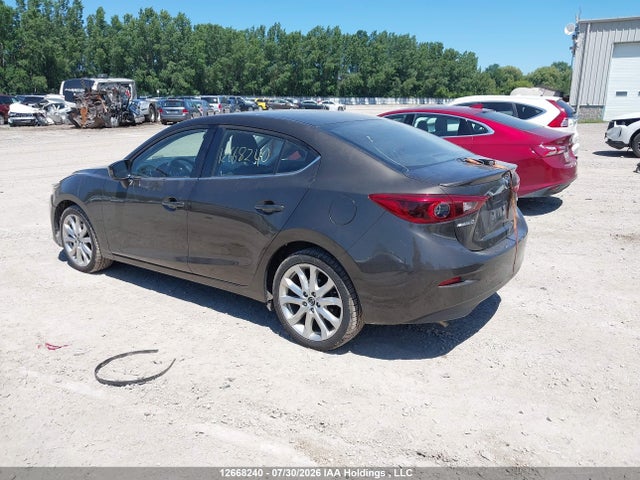 12668240 :رقم المزاد ، JM1BM1W33F1249979 vin ، 2015 Mazda 3 Grand Touring مزاد بيع