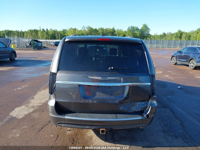 12668241 :رقم المزاد ، 2C4RC1GG3FR739160 vin ، 2015 Chrysler Town & Country Limited مزاد بيع