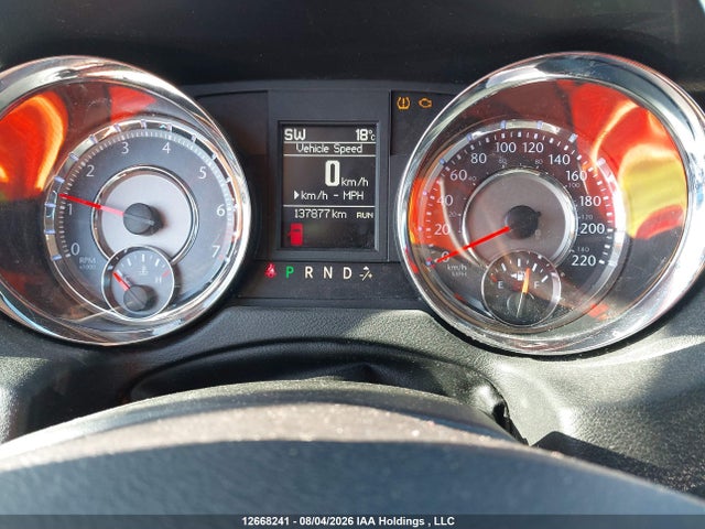 12668241 :رقم المزاد ، 2C4RC1GG3FR739160 vin ، 2015 Chrysler Town & Country Limited مزاد بيع