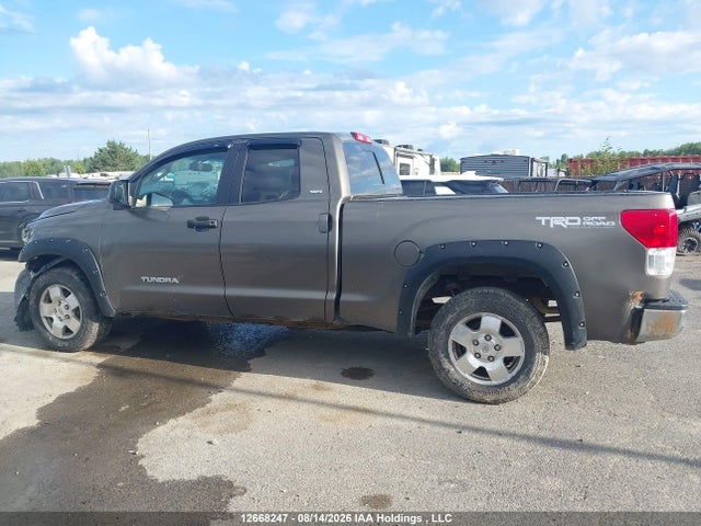 2011 Toyota Tundra Sr5 4.6l V8 მანქანა იყიდება აუქციონზე, vin: 5TFUM5F18BX020154, აუქციონის ნომერი: 12668247