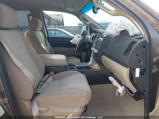2011 Toyota Tundra Sr5 4.6l V8 მანქანა იყიდება აუქციონზე, vin: 5TFUM5F18BX020154, აუქციონის ნომერი: 12668247