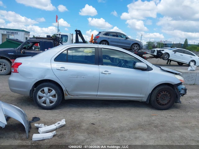 12668252 :رقم المزاد ، JTDBT923671071364 vin ، 2007 Toyota Yaris مزاد بيع