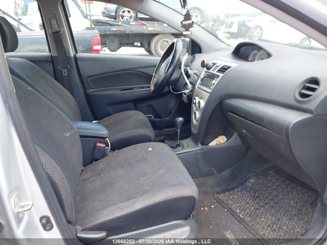 12668252 :رقم المزاد ، JTDBT923671071364 vin ، 2007 Toyota Yaris مزاد بيع