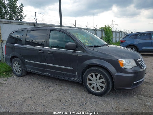 2C4RC1BG4FR565624 Chrysler Town &amp; Country Touring