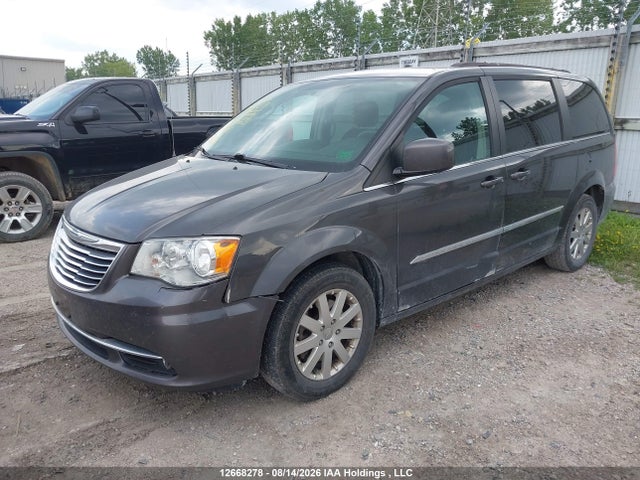 2C4RC1BG4FR565624 Chrysler Town &amp; Country Touring