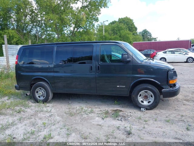 Aukcja sprzedaży 2005 Chevrolet Express Passenger, vin: 1GAGG25V251188945, numer aukcji: 12668286