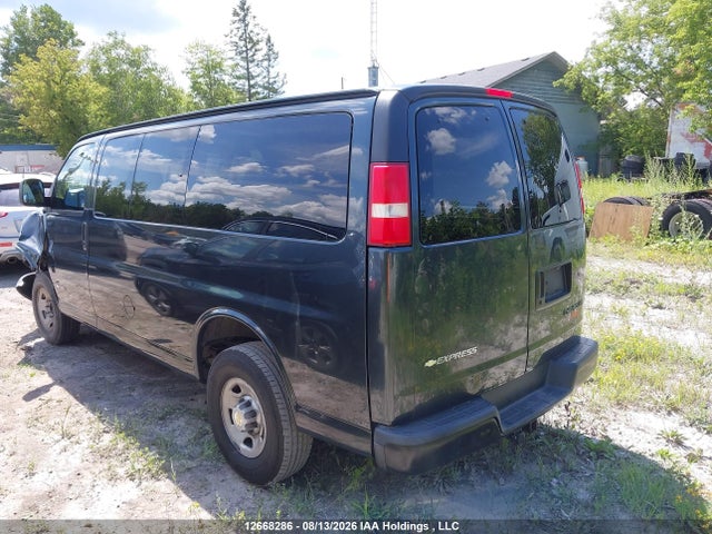 Aukcja sprzedaży 2005 Chevrolet Express Passenger, vin: 1GAGG25V251188945, numer aukcji: 12668286