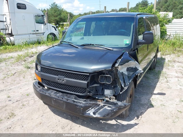 Aukcja sprzedaży 2005 Chevrolet Express Passenger, vin: 1GAGG25V251188945, numer aukcji: 12668286