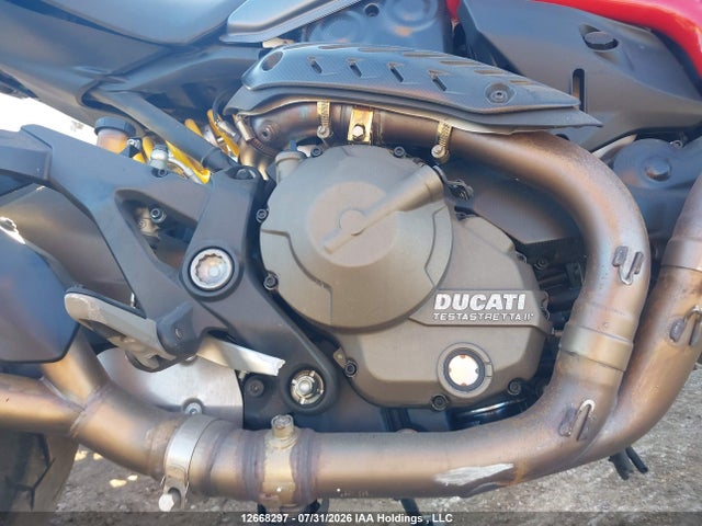 Ducati Monster 821 2017 ZDM1RBTS3HB024428 Image 8