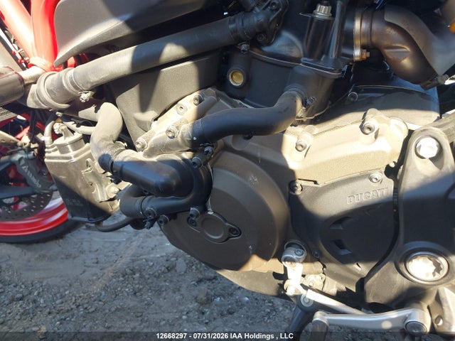 Ducati Monster 821 2017 ZDM1RBTS3HB024428 Image 9