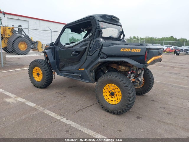 2021 Can-am Commander Xt-p 1000r მანქანა იყიდება აუქციონზე, vin: 3JB1UAX41MK000176, აუქციონის ნომერი: 12668301