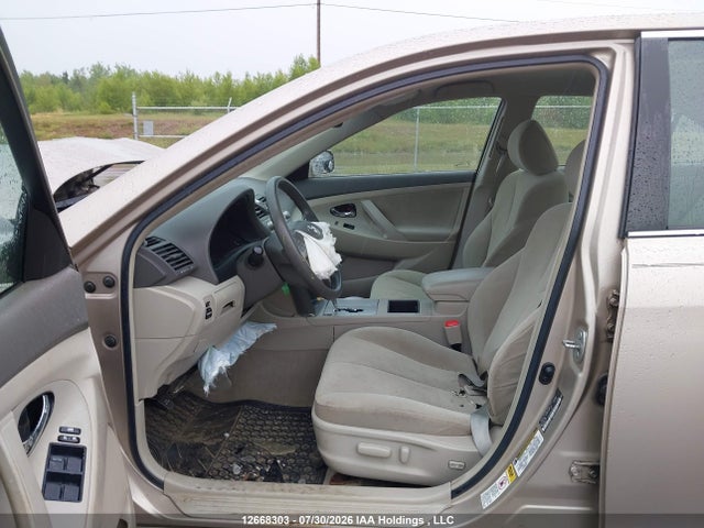2007 Toyota Camry Ce/le/xle/se მანქანა იყიდება აუქციონზე, vin: 4T1BE46K27U066381, აუქციონის ნომერი: 12668303