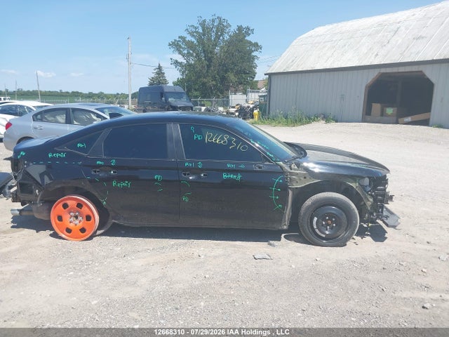 Honda Civic 2022 2HGFE2F53NH120275 Image 14