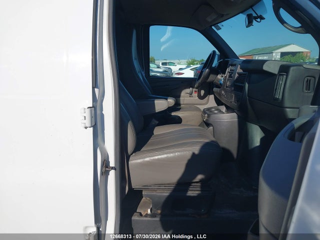 Aukcja sprzedaży 2015 Gmc Savana G2500, vin: 1GTW7GCF2F1199537, numer aukcji: 12668313