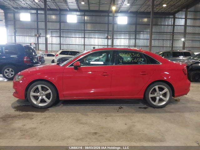 WAUACRFFXF1055650 Audi A3