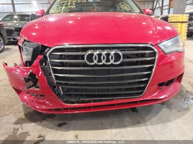 WAUACRFFXF1055650 Audi A3