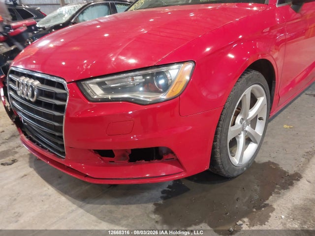 WAUACRFFXF1055650 Audi A3