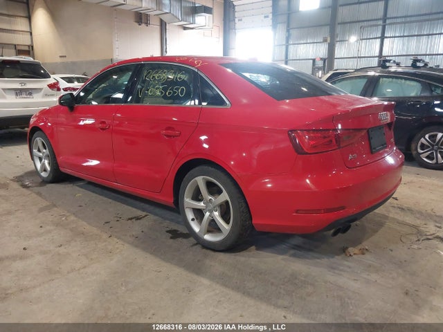 WAUACRFFXF1055650 Audi A3