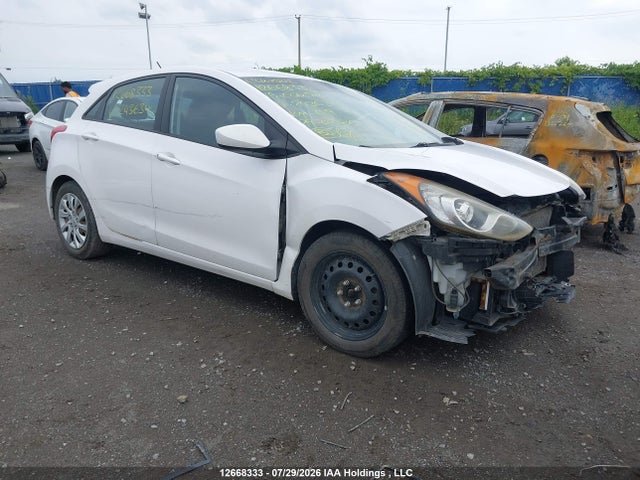 12668333 :رقم المزاد ، KMHD25LH5FU243634 vin ، 2015 Hyundai Elantra Gt L مزاد بيع