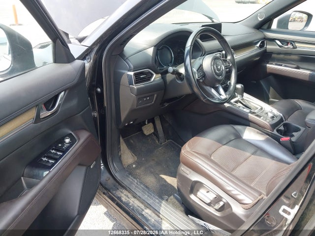 JM3KFBEY1K0654680 Mazda Cx-5 Signature