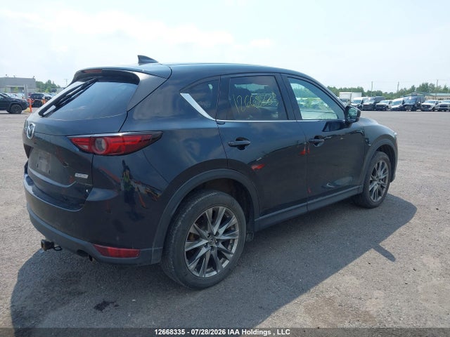 JM3KFBEY1K0654680 Mazda Cx-5 Signature
