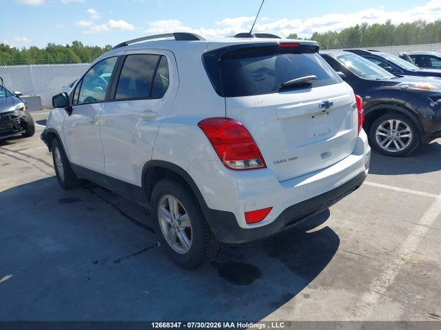Chevrolet TRAX 1LT 2021 KL7CJPSB2MB310515 Image 3