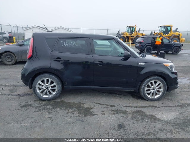 Продаж на аукціоні авто 2018 Kia Soul Ex/ex Premium/ex Tech/ex+, vin: KNDJP3A53J7893561, номер лоту: 12668356