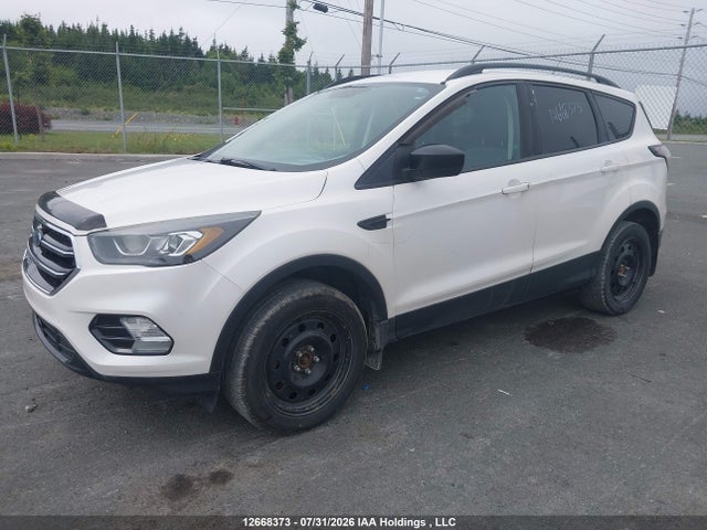 1FMCU9G96HUB68641 Ford ESCAPE SE