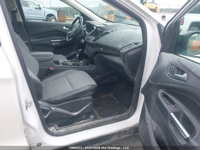 1FMCU9G96HUB68641 Ford ESCAPE SE