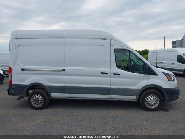 Ford Transit T-250 2025 1FTBR2X81SKA81605 Image 14
