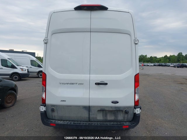 Ford Transit T-250 2025 1FTBR2X81SKA81605 Image 17