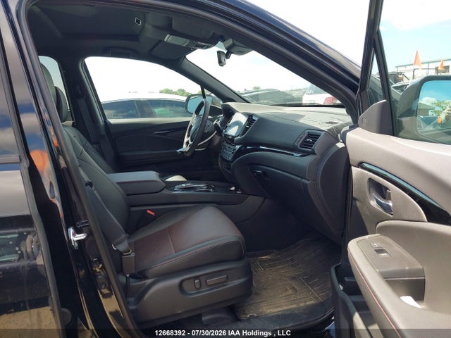 5FPYK3F82TB500539 Honda Ridgeline Black Edition