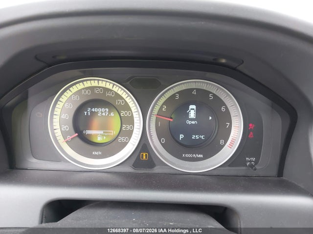 12668397 :رقم المزاد ، YV4952DZ2B2222802 vin ، 2011 Volvo Xc60 3.2 Level 2 مزاد بيع
