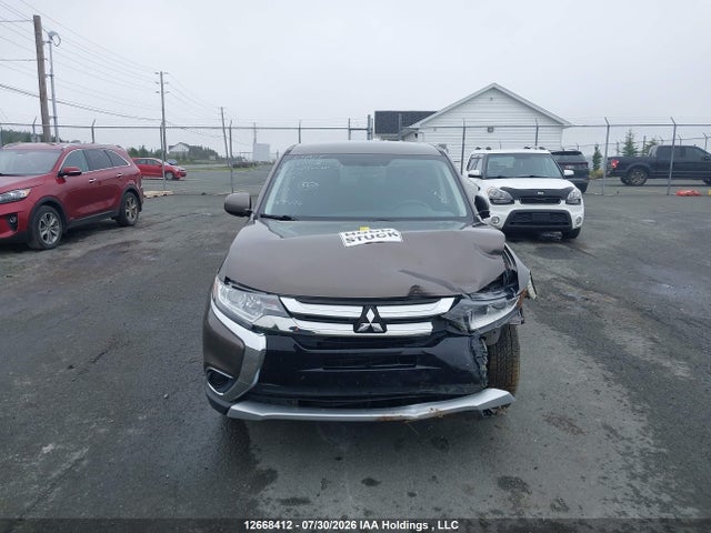 Aukcja sprzedaży 2017 Mitsubishi Outlander Es, vin: JA4AZ2A39HZ611144, numer aukcji: 12668412