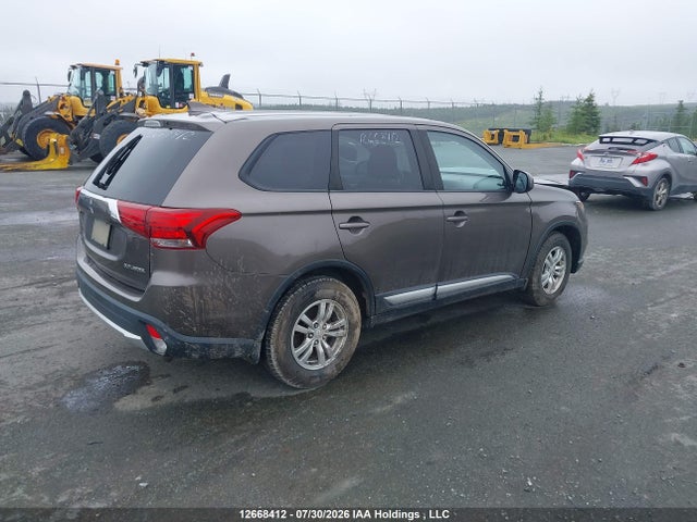 Продаж на аукціоні авто 2017 Mitsubishi Outlander Es, vin: JA4AZ2A39HZ611144, номер лоту: 12668412