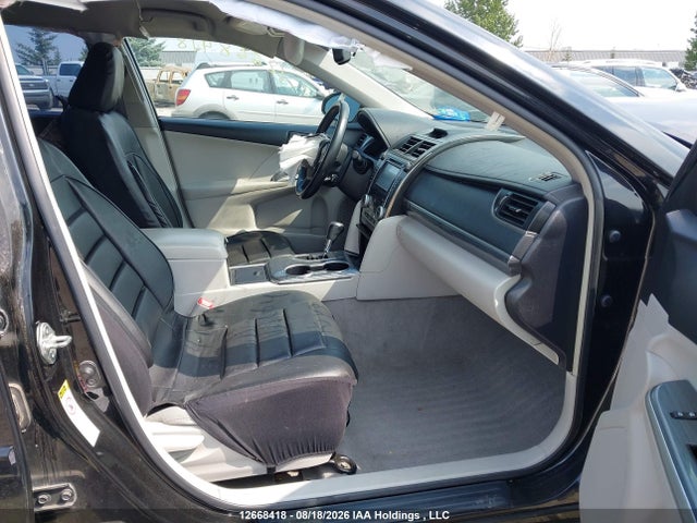 12668418 :رقم المزاد ، 4T1BD1FK9EU126428 vin ، 2014 Toyota Camry Hybrid/le/xle مزاد بيع