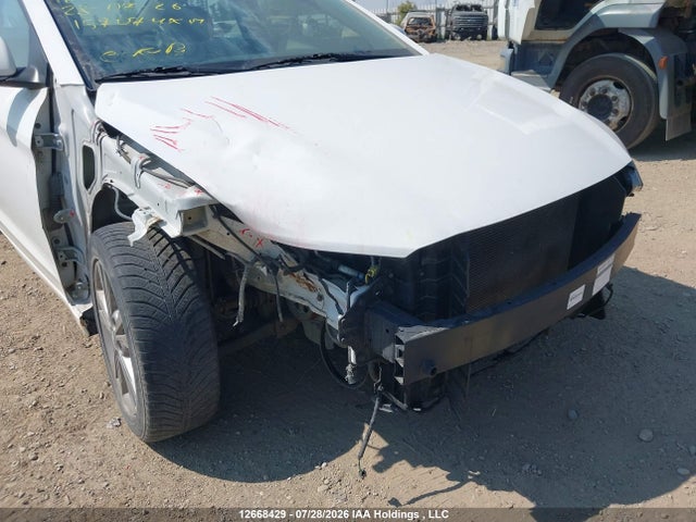 Aukcja sprzedaży 2018 Hyundai Elantra Gl, vin: KMHD84LF2JU621599, numer aukcji: 12668429