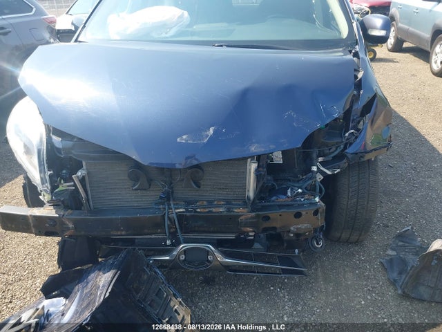 12668438 :رقم المزاد ، 5TDDZ3DC5LS245410 vin ، 2020 Toyota Sienna Xle 7-passenger مزاد بيع
