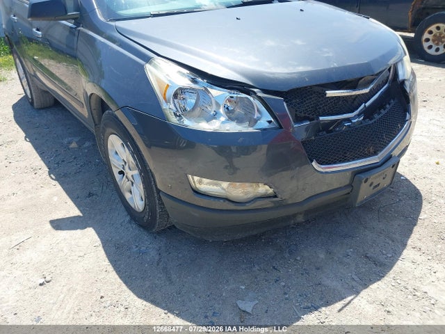 12668477 :رقم المزاد ، 1GNKREED0BJ329731 vin ، 2011 Chevrolet Traverse Ls مزاد بيع