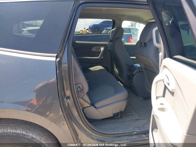12668477 :رقم المزاد ، 1GNKREED0BJ329731 vin ، 2011 Chevrolet Traverse Ls مزاد بيع